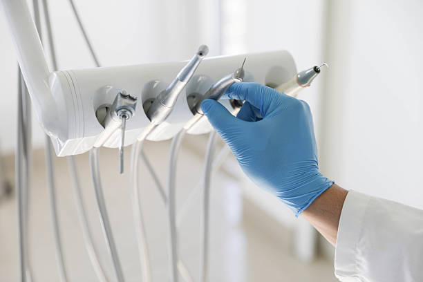 Professional Emergency Dentist technician working in Healdsburg, CA